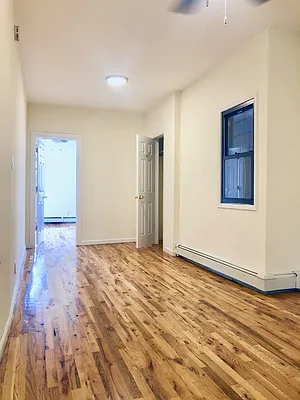 Rented by Garfield Realty  | media 12