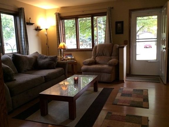 3rd image of 1603 Washington Ave