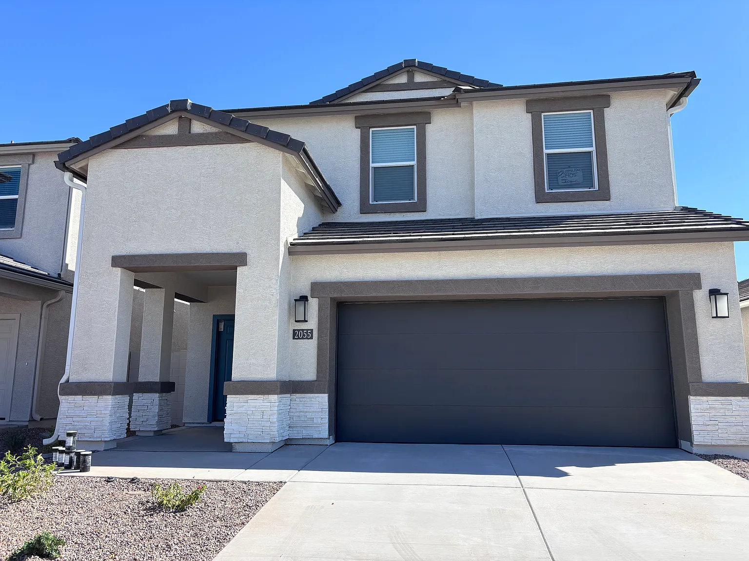 4 bed, 2.5 bath, 1965 sqft, $2,345 — Photo 1