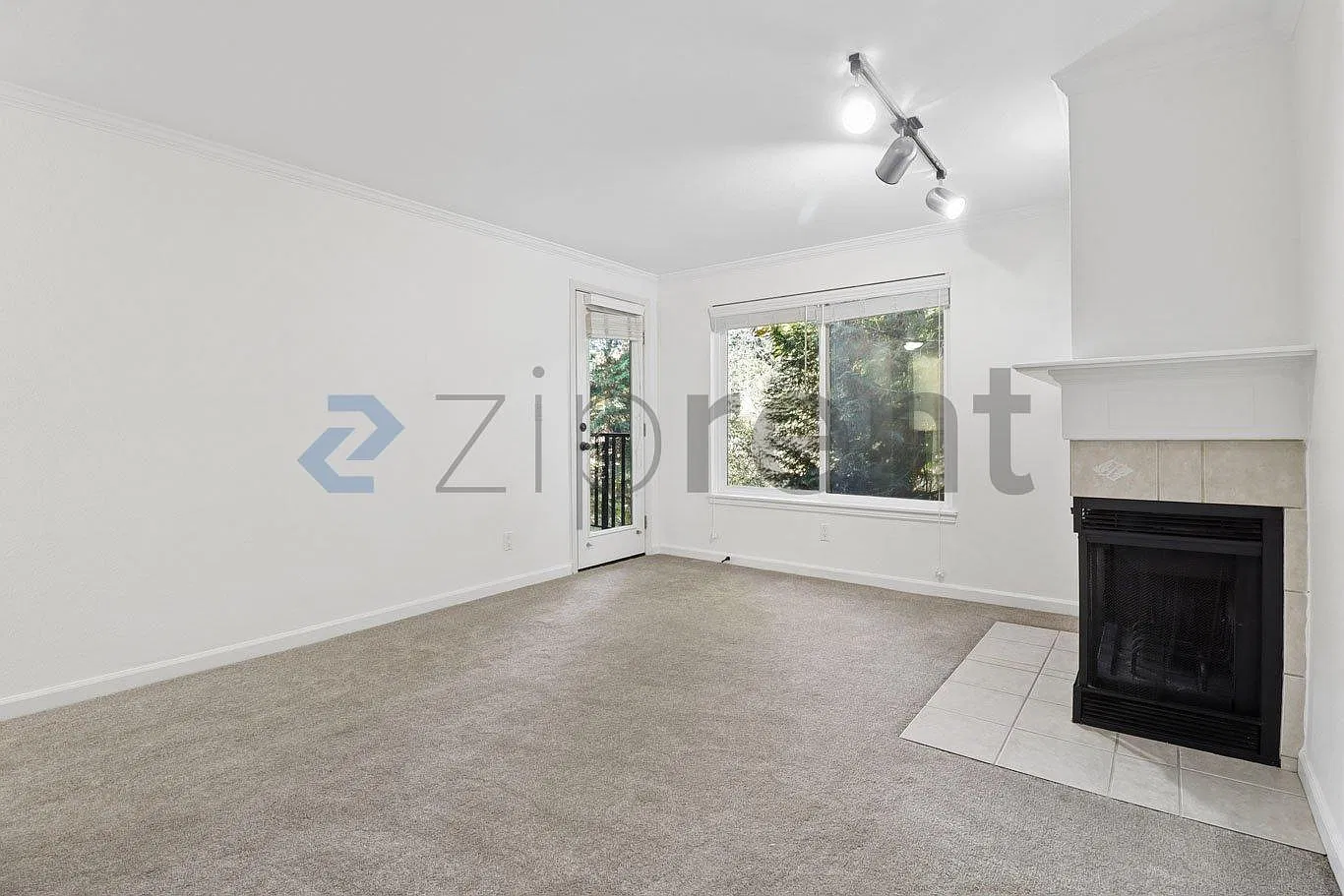 1 bed, 953 sqft, $1,999 — Photo 3