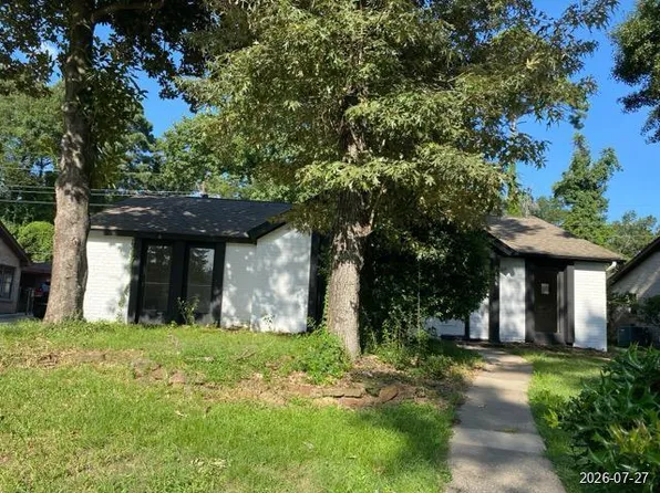 4018 Cedar Forest Dr, Humble, TX 77339