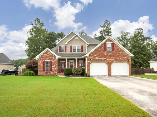 81 Faulkner Dr, Anniston, AL 36207