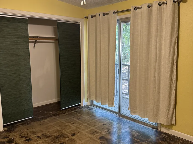 1715 Woodland Ave — Photo 15