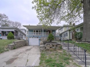 2631 Grandview Blvd, Kansas City, KS 66102