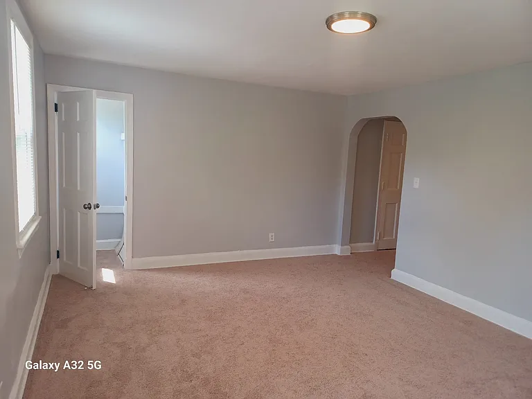 5926 13th Pl NW #4 — Photo 6