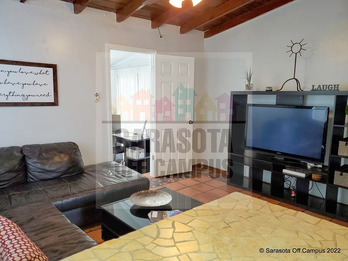 Photo 2 of 54 - 1145 41st St #1 - Sarasota, FL Building Photo - 1145 41st St #1