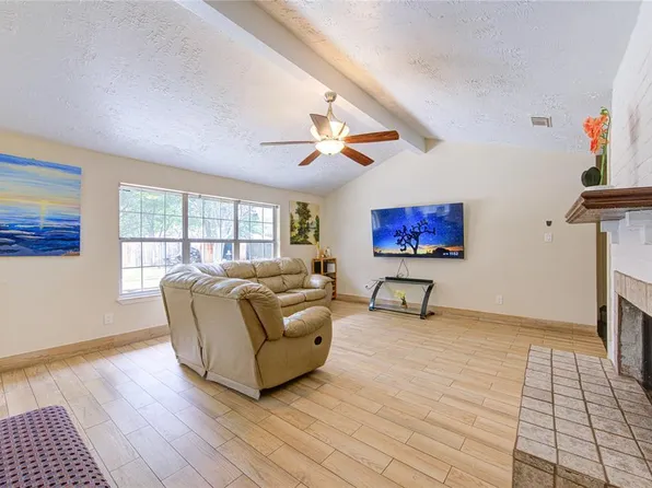 7515 Wovenwood Lane, Houston, TX 77041