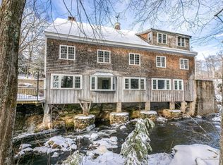 47 Skillin Rd, Cumberland, ME 04021