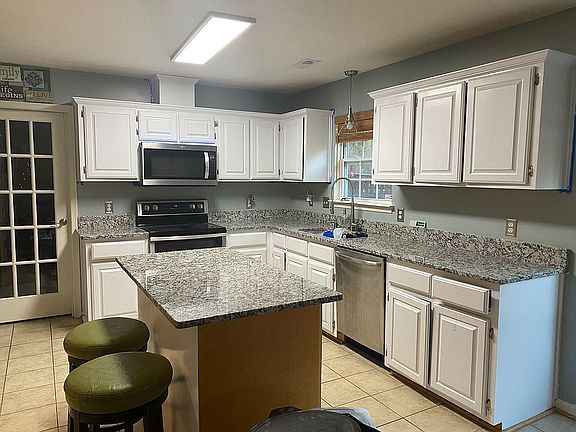 4th image of 107 Van Curen Ct
