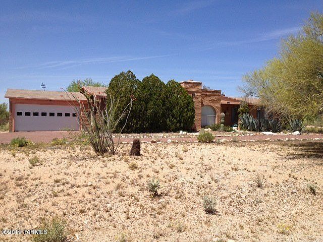 1st image of 700 W Calle Dadivoso
