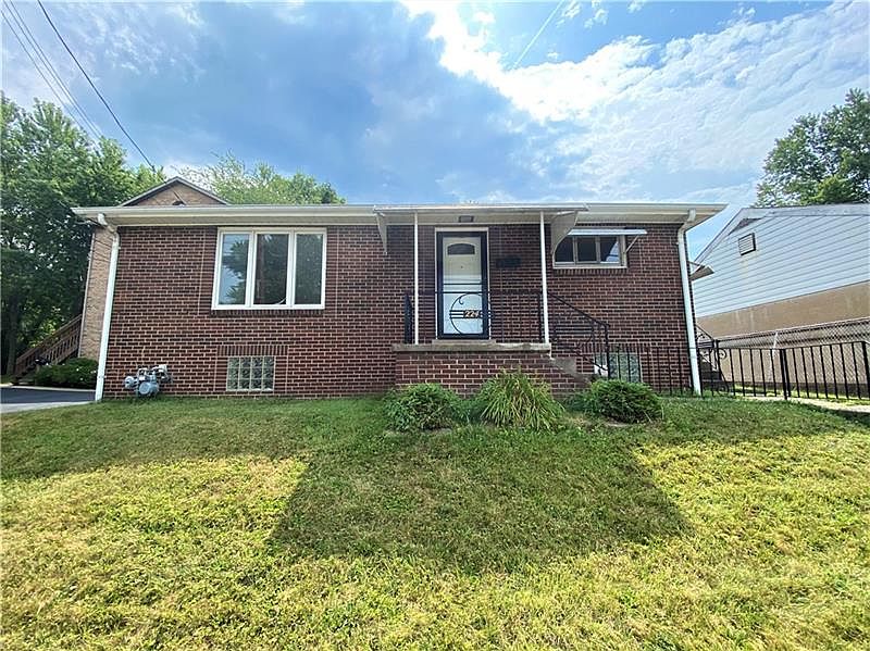 1st image of 224 Cavitt Ave