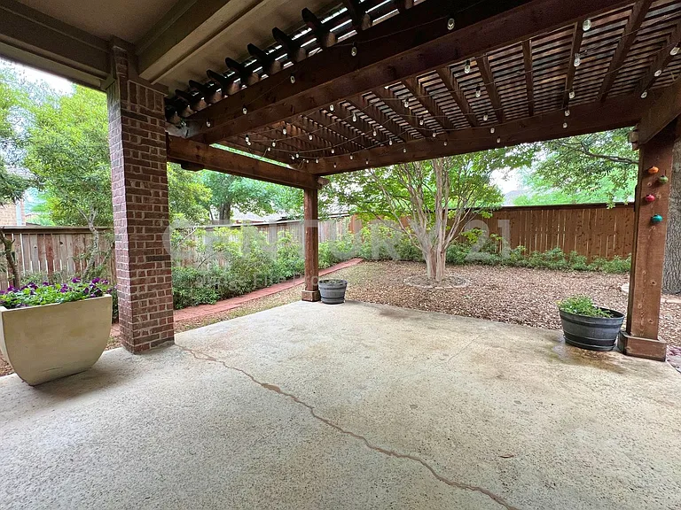 12481 Pleasant Hill Ln — Photo 35