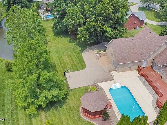 2nd image of 235 Ashford Dr