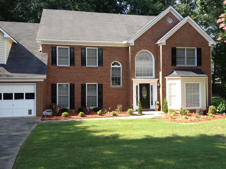 1st image of 2431 Westport Cir SW
