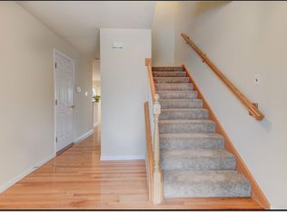 321 Montclair Tower Dr, Saint Charles, MO 63303