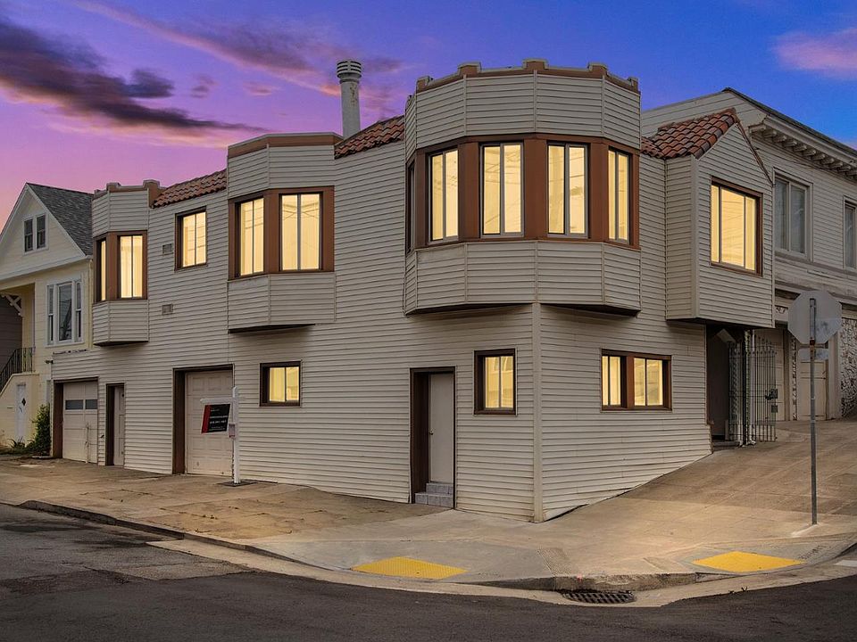 1st image of 72 Lawrence Ave