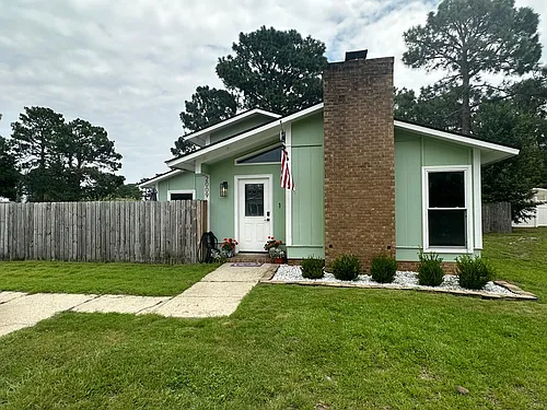 2009 Lakemeadow Dr Photo 1