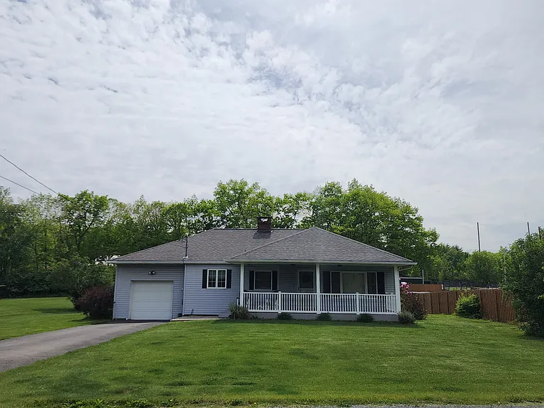451 Reeders Run Rd — Photo 1