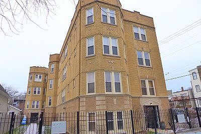 1st image of 3222 W Beach Ave APT 3C