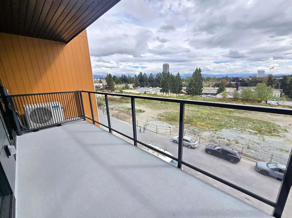 1 bedroom rental in Surrey — photo 8