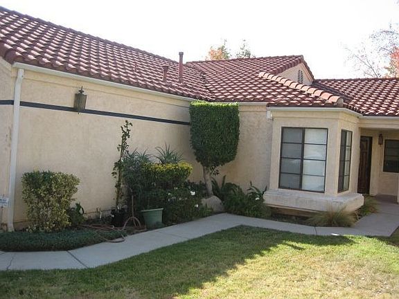 3rd image of 12666 Herron St
