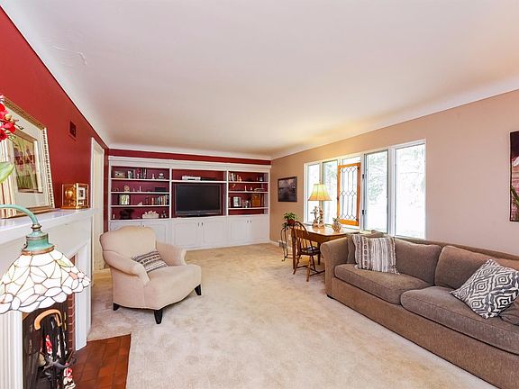 4th image of 2615 Overridge Dr