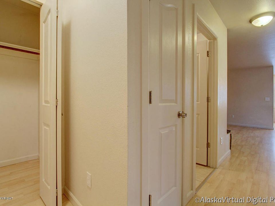 2nd image of 1250 Balfour Dr APT 3