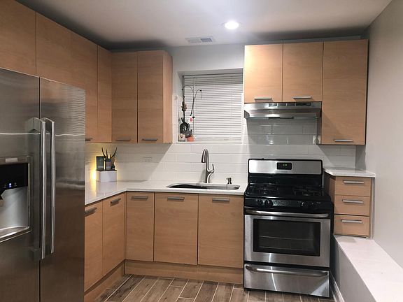 3rd image of 5242 N Ashland Ave #1