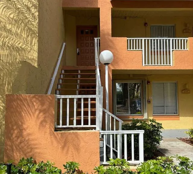 1088 Coral Club Dr #1088 — Photo 1