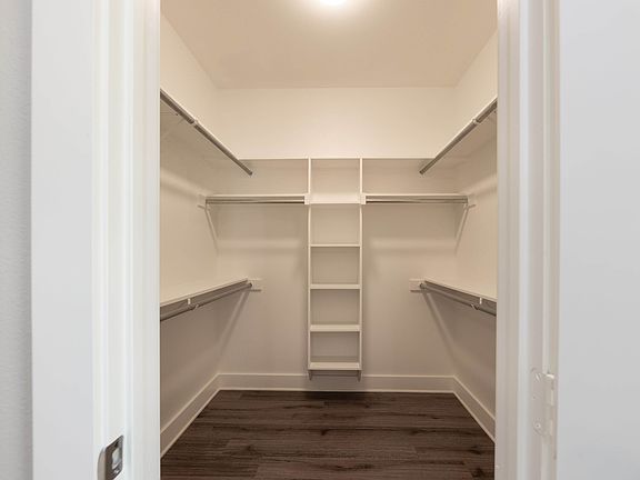 5th image of 177 Charlya Dr
