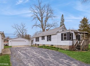 37956 N New York Ave, Beach Park, IL 60087