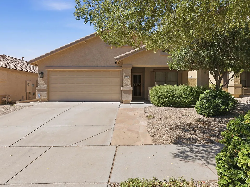 20934 N 37th Way