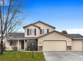 236 E Wythburn St, Kuna, ID 83634