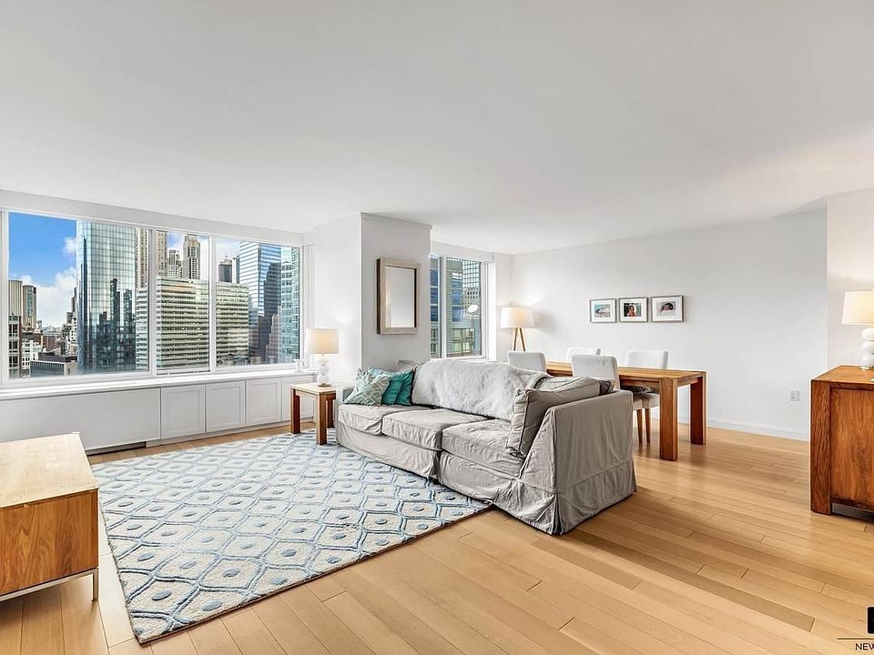 1st image of 212 Warren St APT 26A