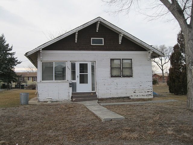 1st image of 505 N Stacy Ave