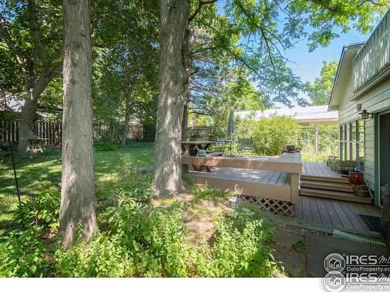 3179 6th St — Photo 22