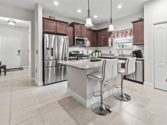 4th image of 6280 Cassia St