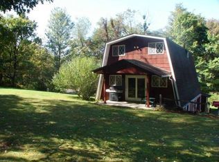 107 Garrett Ln, Greensburg, PA 15601