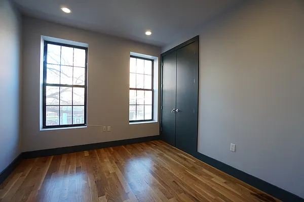 Rented by Rennit Inc. | media 16