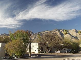 5735 N Camino Esplendora, Tucson, AZ 85718