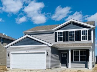 1581 Cedarwood Ln, Hampshire, IL 60140