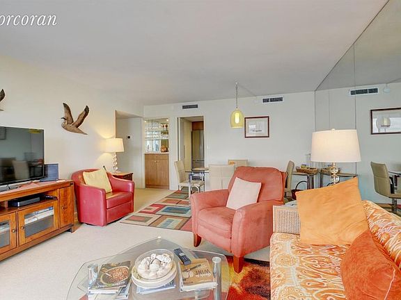 4th image of 2505 S Ocean Blvd #514