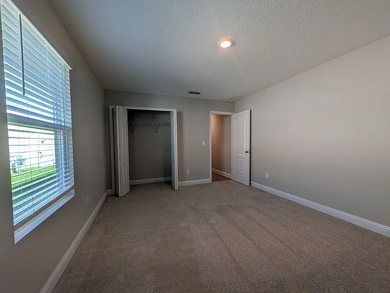 768 Narvarez Ave — Photo 17