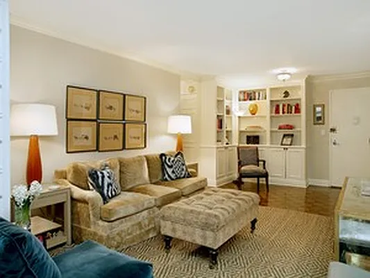 Sold by Corcoran | media 14