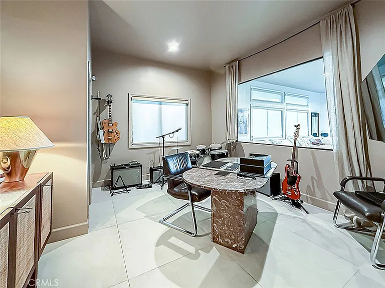 130 Dapplegray Rd — Photo 30