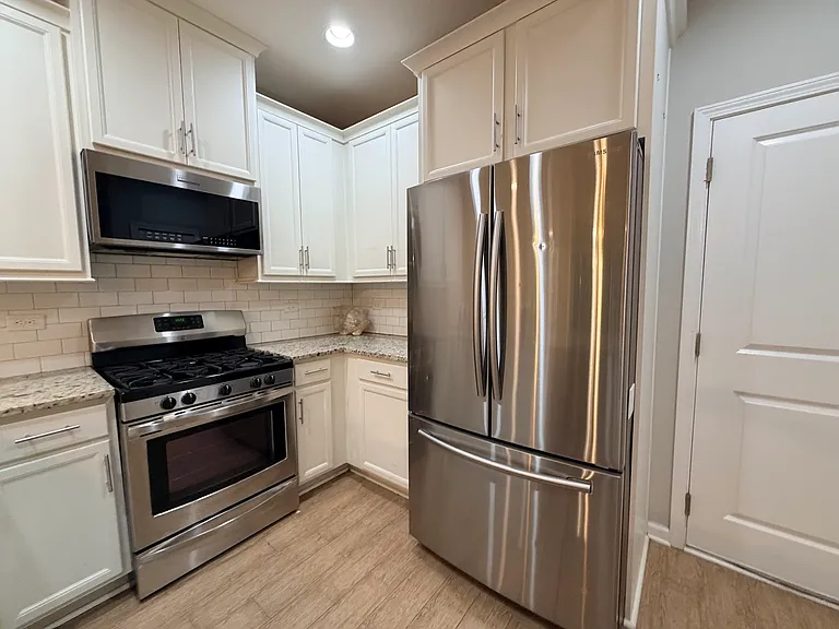 24 Pindo Palm Dr — Photo 14