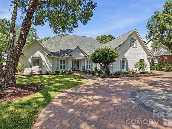 2nd image of 1136 Concord Rd