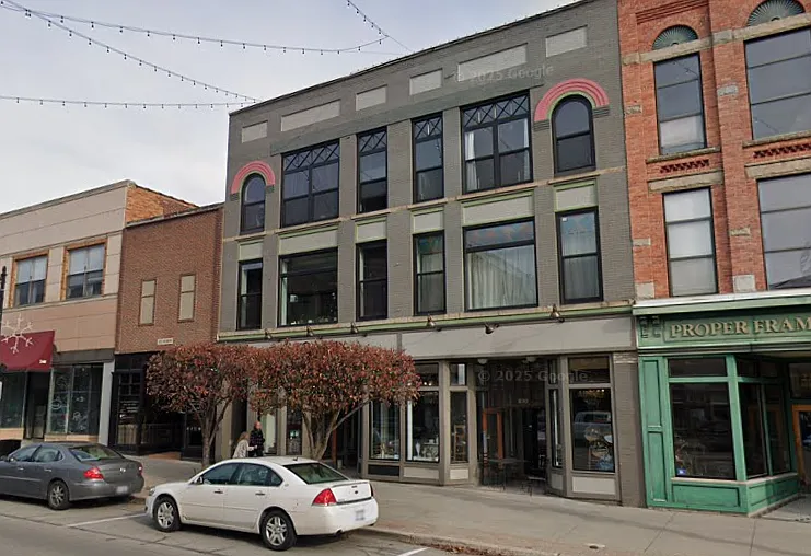 230 Huron Ave #1A