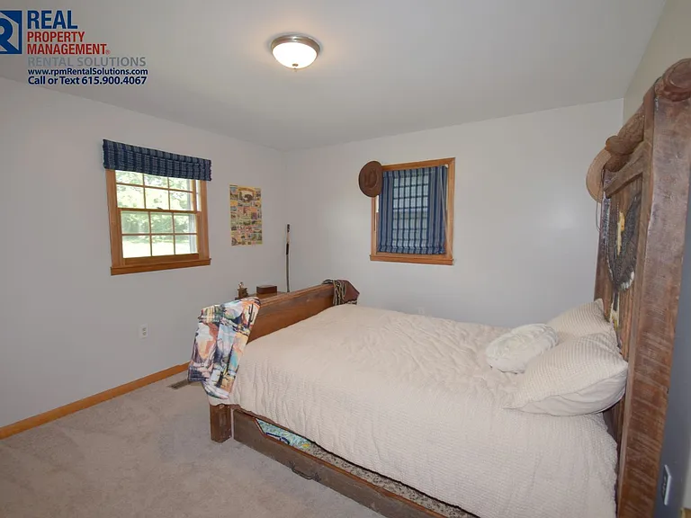 182 Riverbend Dr — Photo 11