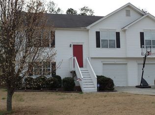 4024 River Garden Cir, Covington, GA 30016